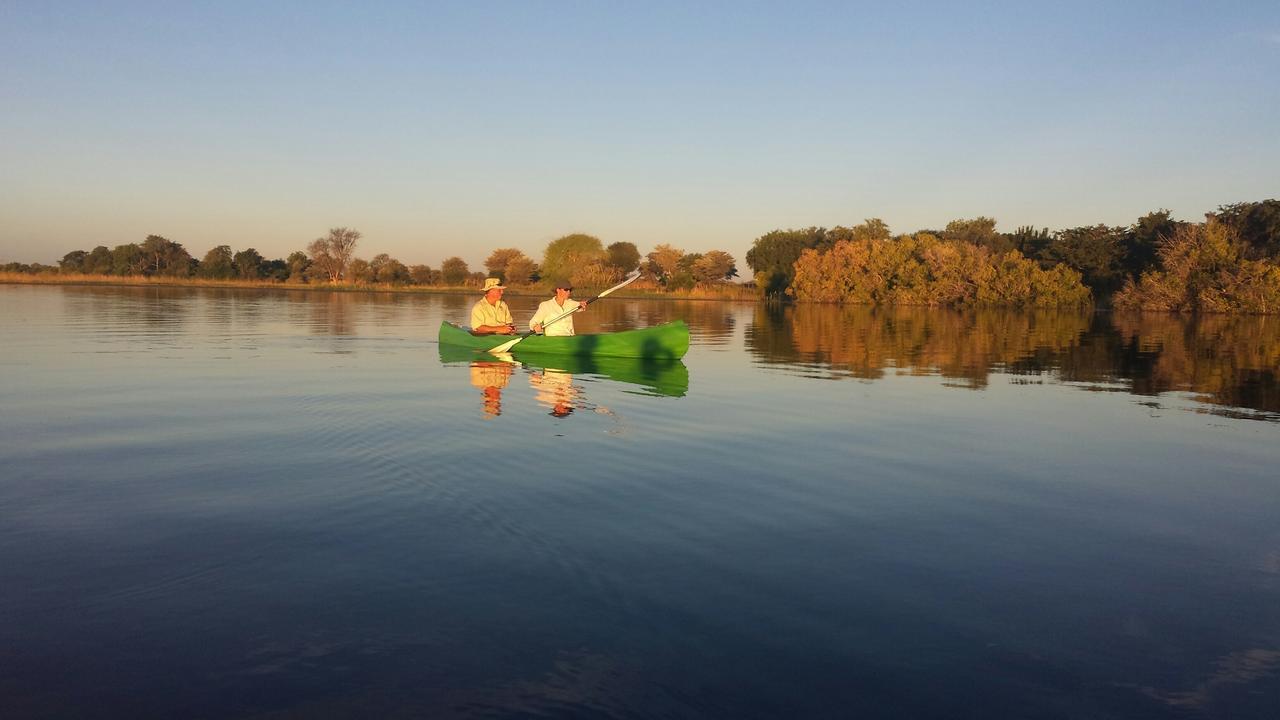 Caprivi Mutoya Lodge And Campsite Катима Мулило Екстериор снимка