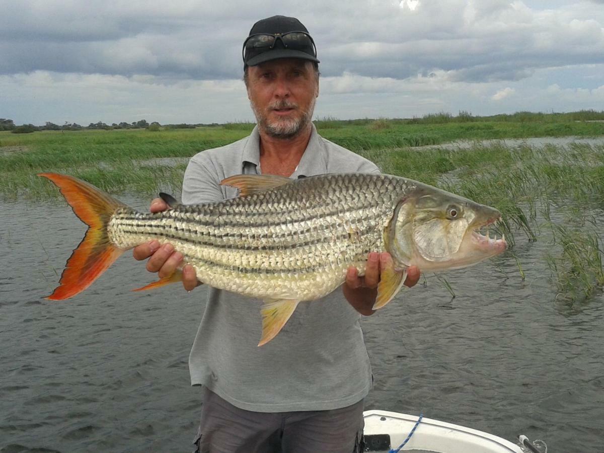 Caprivi Mutoya Lodge And Campsite Катима Мулило Екстериор снимка